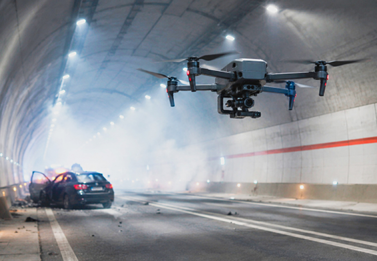 dron-unini