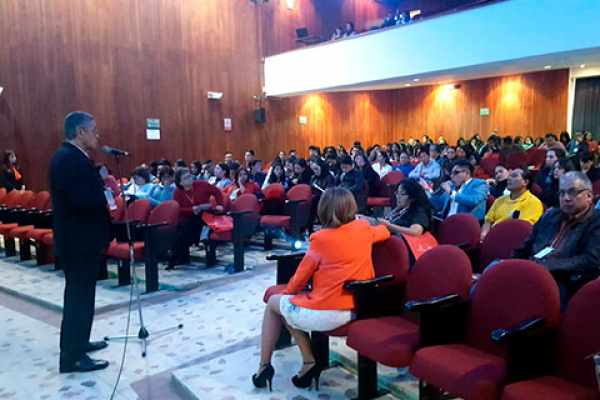 El Dr. Fermín Ferriol participa en el II Seminario Internacional de Formulación y Gestión de Proyectos Sociales de Ecuador