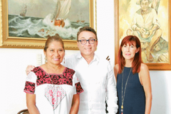  Actividades de la Dra. Carmen Varela Torecilla en su visita a Yucatan y Campeche