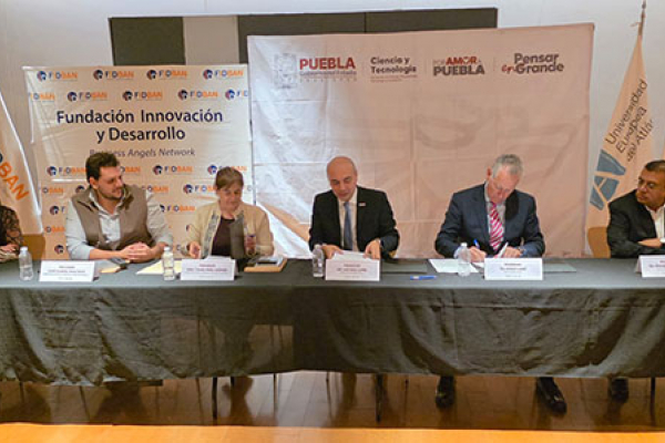 Firma del Convenio Marco de Colaboración Educativa con SECIHTI.